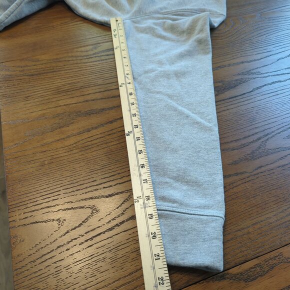 Adidas Texas A&M Hoops gray burgundy Sweatshirt size L Long sleeves - Picture 15 of 16